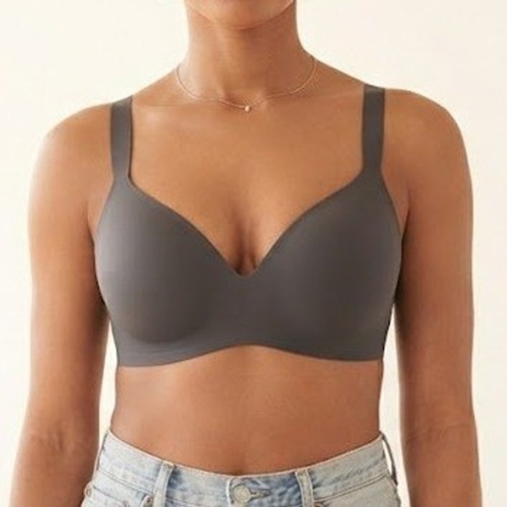 Soma Enbliss Wireless Bra Women 40DD Gray Smooth Seamless Adjustable Straps